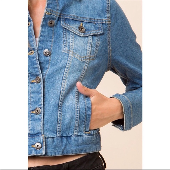 NEW! CROPPED DENIM JACKET WITH HOODIE SIZE LARGE - Picture 5 of 6